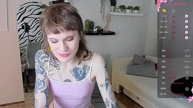 Snapshot of Fog_Foggy_Love chatting on 03.16.25 Fog Foggy Love online show from 03.16.25