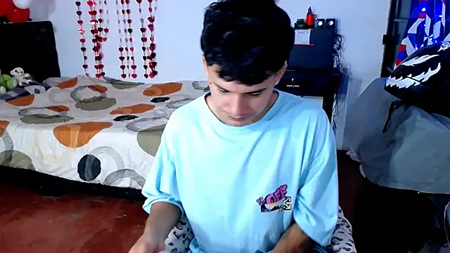 freddy romas online show from 04.18.26