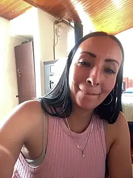 yaralyminjo2 online show from 01.20.25