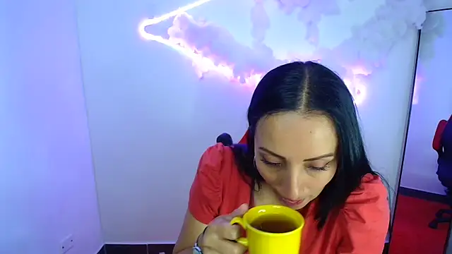 yaralyminjo2 online show from 01.23.25