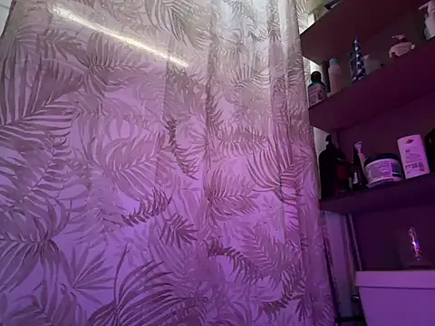 Snapshot of TheeGoddessAset chatting on 03.12.25 TheeGoddessAset online show from 03.12.25