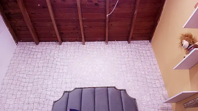 Snapshot of luce_williams chatting on 03.03.25 luce williams online show from 03.03.25