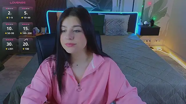 Jenna Adams  online show from 02.08.25