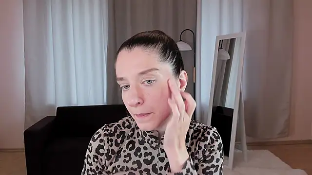 helentasty online show from 09.14.25