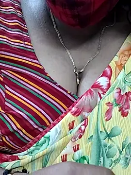 mallu-sumi online show from 02.16.25