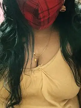 mallu-sumi online show from 02.17.25