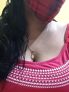 mallu-sumi online show from 03.04.25