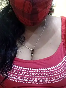 mallu-sumi online show from 03.07.25