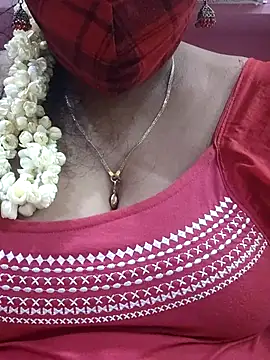 mallu-sumi online show from 03.16.25