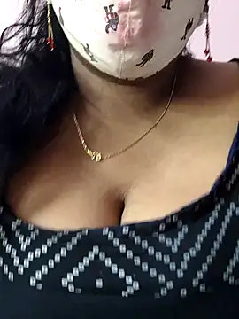 mallu-sumi online show from 11.22.25