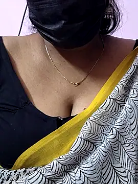 mallu-sumi online show from 01.31.26