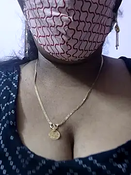 Snapshot of mallu-sumi chatting on 06.09.26 mallu-sumi online show from 06.09.26