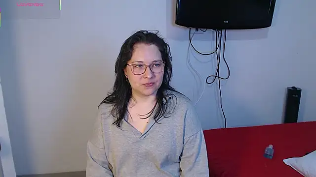 May Carlier online show from 03.01.26