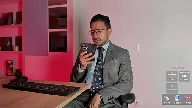 Snapshot of pablo-rincon95 chatting on 11.12.25 pablo-rincon95 online show from 11.12.25