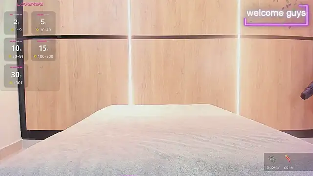 adela chase online show from 11.28.25