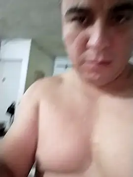 Snapshot of caramelodechile chatting on 09.28.25 caramelodechile online show from 09.28.25