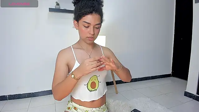 Snapshot of yess__daddy1 chatting on 07.19.26 yess daddy1 online show from 07.19.26