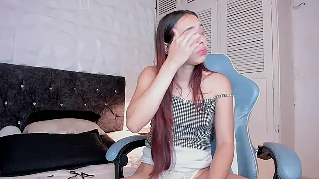 Emma dl2 online show from 03.20.25