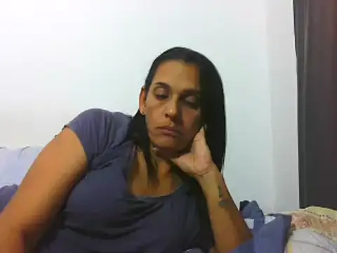 latinbrunettet online show from 01.17.25