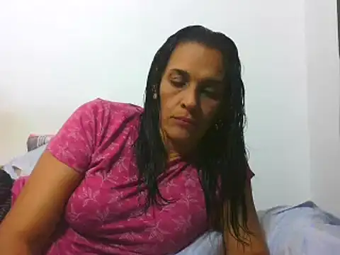 latinbrunettet online show from 02.08.25