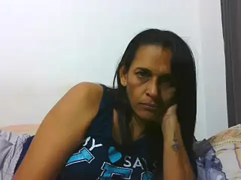 latinbrunettet online show from 02.18.25