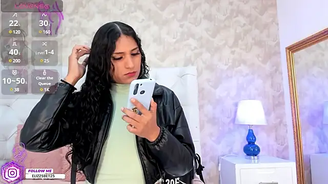 Snapshot of Eliza_Thaylor__ chatting on 01.31.25 Eliza Thaylor online show from 01.31.25