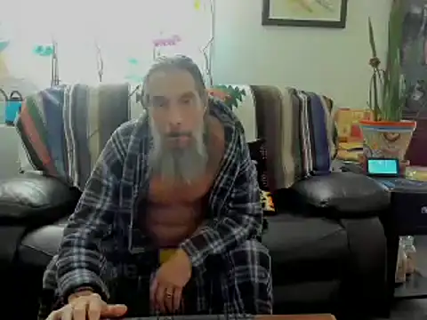 Snapshot of mindphu_k chatting on 02.26.25 mindphu k online show from 02.26.25