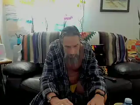 Snapshot of mindphu_k chatting on 03.01.25 mindphu k online show from 03.01.25