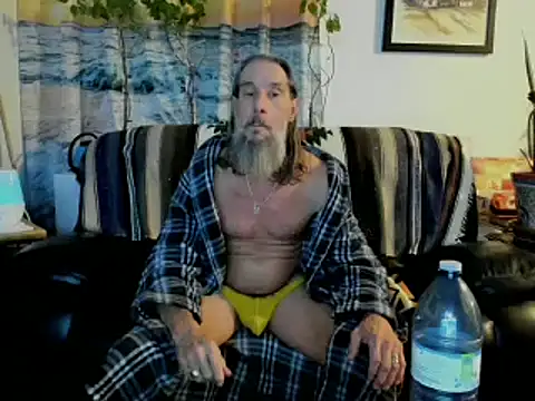 Snapshot of mindphu_k chatting on 03.10.25 mindphu k online show from 03.10.25