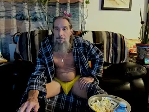 Snapshot of mindphu_k chatting on 03.11.25 mindphu k online show from 03.11.25