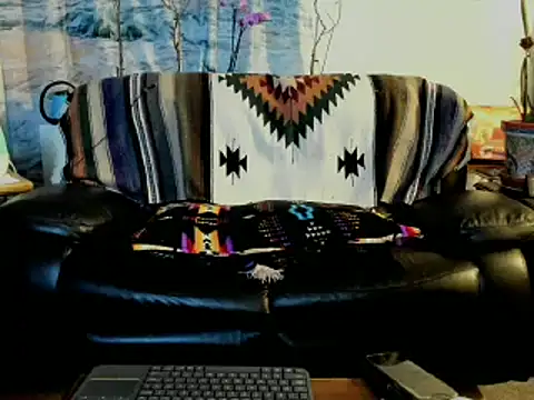 Snapshot of mindphu_k chatting on 03.20.25 mindphu k online show from 03.20.25