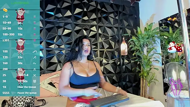 Snapshot of karla_999 chatting on 12.22.24 karla 999 online show from 12.22.24