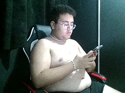 Snapshot of BabyFade chatting on 03.05.25 BabyFade online show from 03.05.25