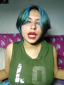 Snapshot of azulzulix chatting on 02.24.25 azulzulix online show from 02.24.25