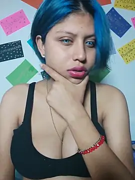 Snapshot of azulzulix chatting on 03.15.25 azulzulix online show from 03.15.25