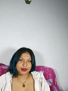 Snapshot of azulzulix chatting on 10.22.25 azulzulix online show from 10.22.25