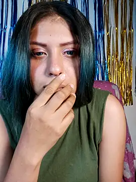 Snapshot of azulzulix chatting on 11.12.25 azulzulix online show from 11.12.25