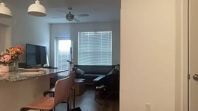 AveryJ99 online show from 12.15.24