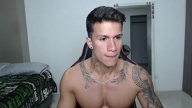 pettergrey1 online show from 04.07.26