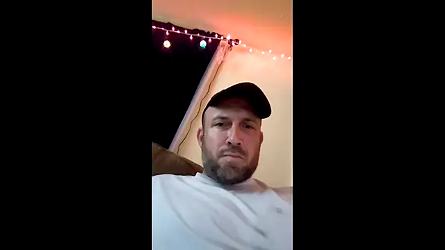 Snapshot of Lexxstacy chatting on 12.16.25 Lexxstacy online show from 12.16.25