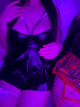 Queen-Walae online show from 11.26.25