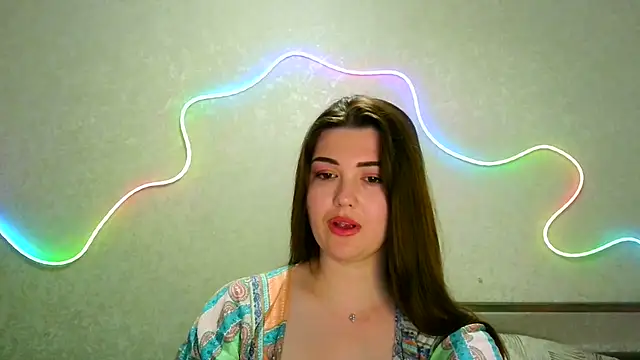 Snapshot of SeductiveTati chatting on 06.12.26 SeductiveTati online show from 06.12.26