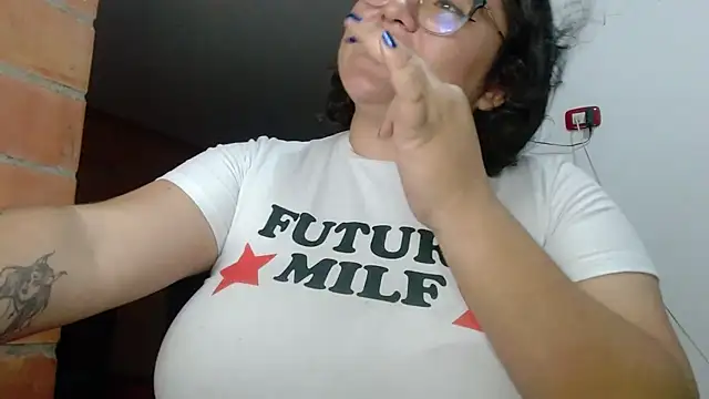 CinnamonCookiez online show from 01.07.25