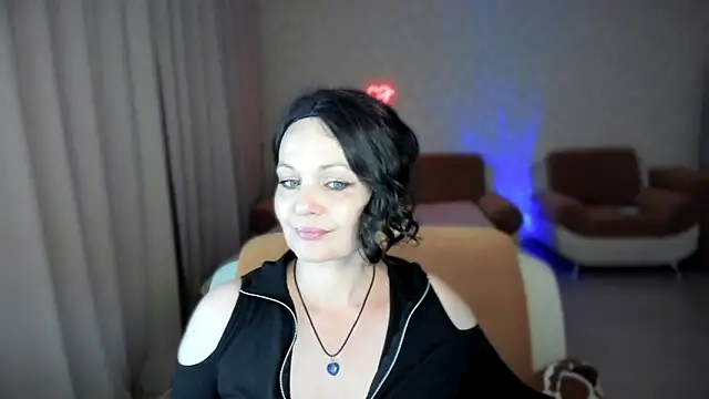 WitchBlueRose online show from 09.20.25