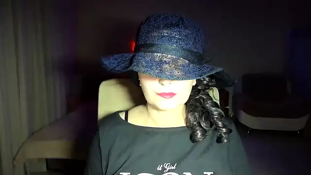 WitchBlueRose online show from 11.13.25