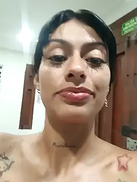 Snapshot of ZairaSofia1 chatting on 12.02.24 ZairaSofia1 online show from 12.02.24