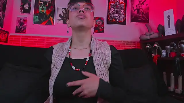 lilith-deveraux online show from 10.02.25