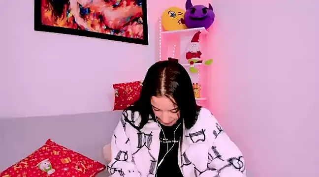 Manuelaa mejiia online show from 12.14.24