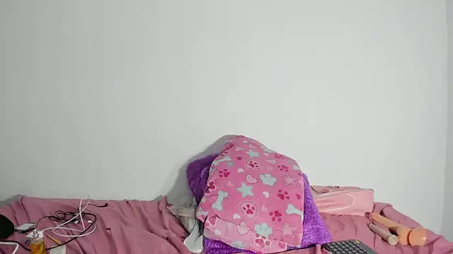 Snapshot of Arantza_Hill chatting on 02.16.25 Arantza Hill online show from 02.16.25