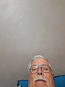 NawtyB1965 online show from 09.24.25